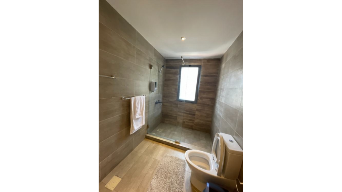 2 bed flat to let, Crown Lodge, Elystan Street - African Land