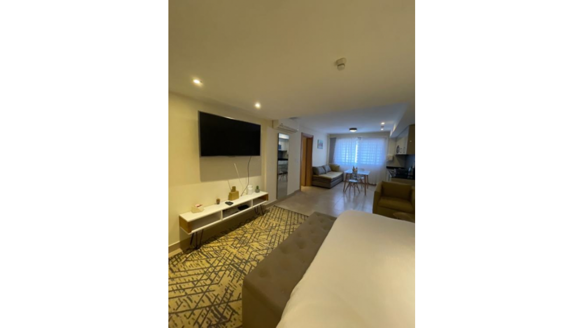 2 bed flat to let, Crown Lodge, Elystan Street - African Land