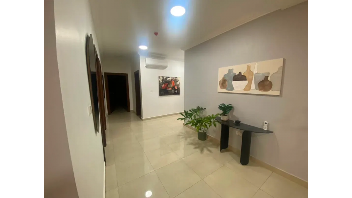 2 bed flat to let, Crown Lodge, Elystan Street - African Land