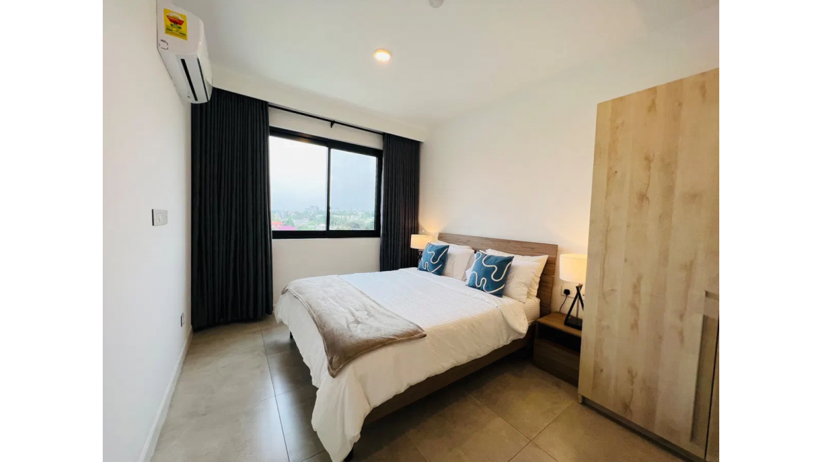 2 bed flat to let, Crown Lodge, Elystan Street - African Land