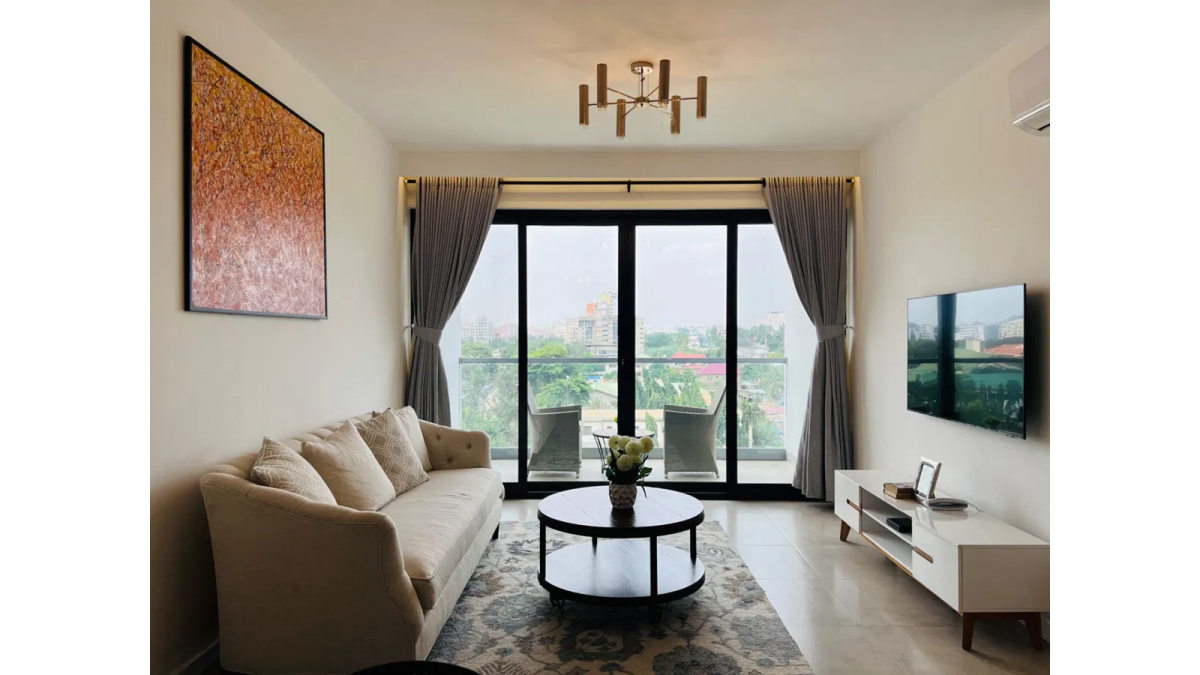 2 bed flat to let, Crown Lodge, Elystan Street - African Land