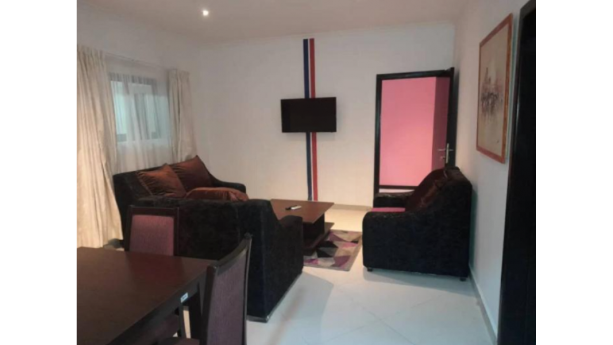 2 bed flat to let, Crown Lodge, Elystan Street - African Land