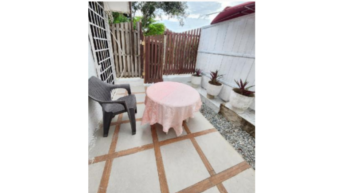 2 bed flat to let, Crown Lodge, Elystan Street - African Land