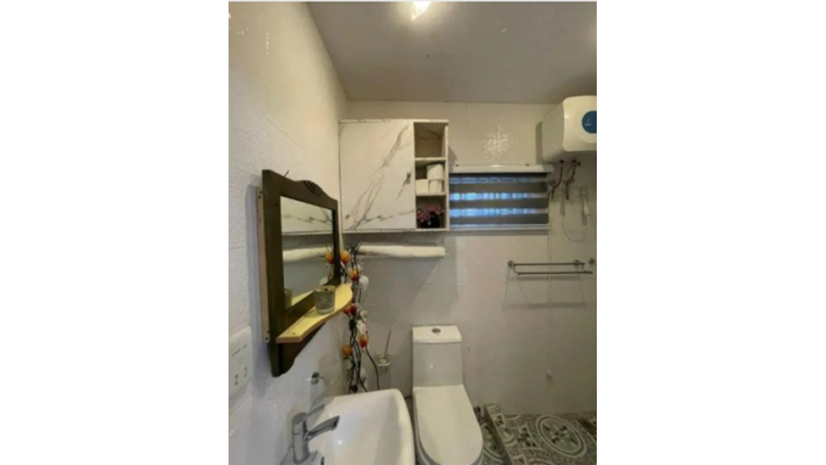 2 bed flat to let, Crown Lodge, Elystan Street - African Land