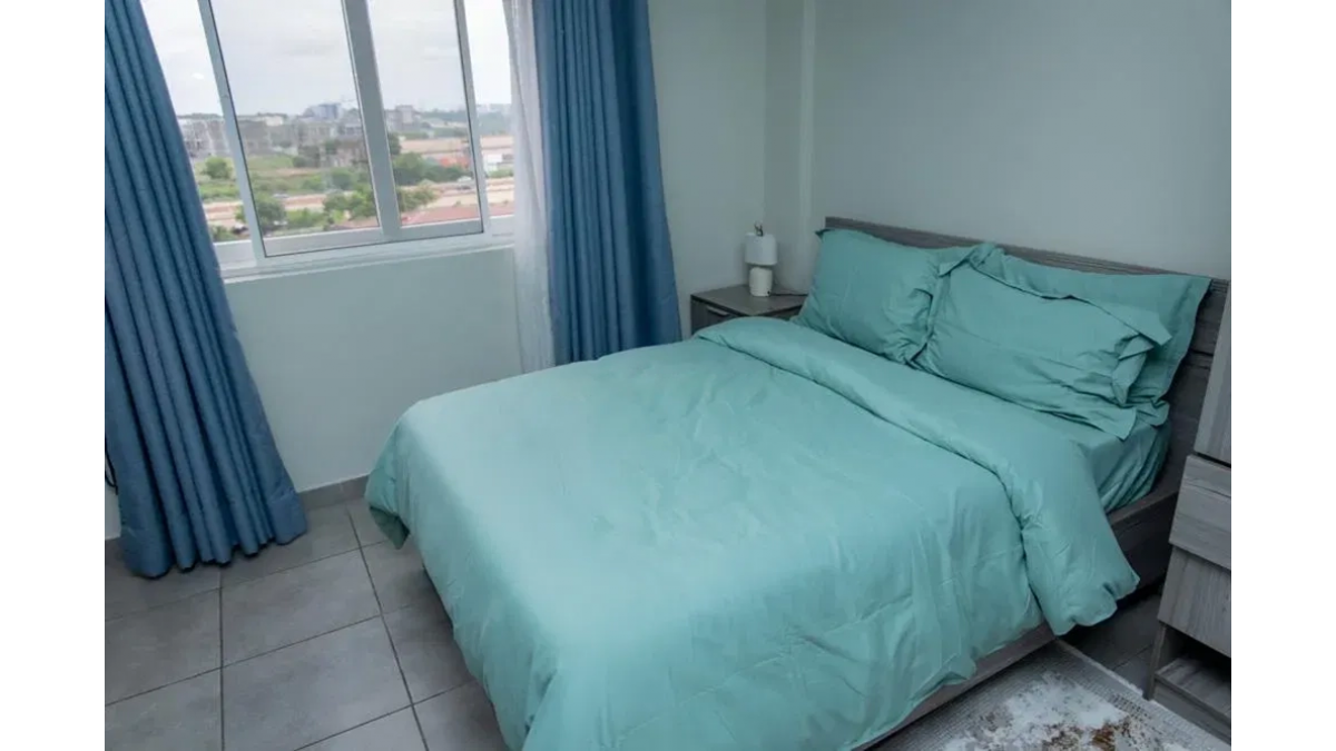 2 bed flat to let, Crown Lodge, Elystan Street - African Land