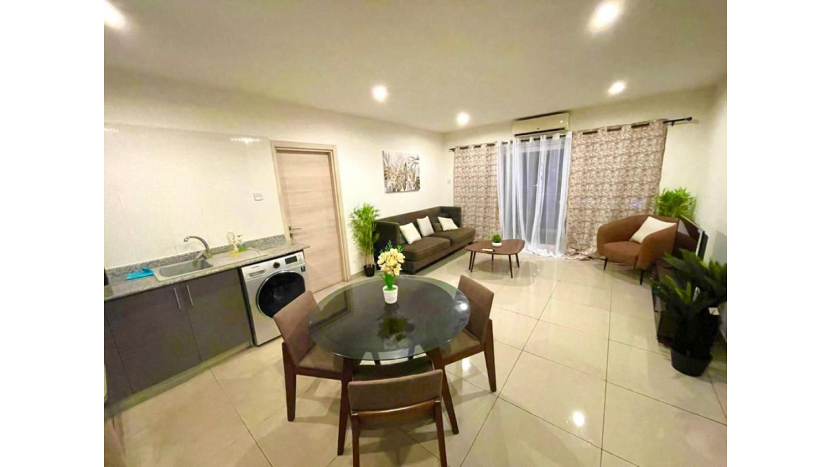 2 bed flat to let, Crown Lodge, Elystan Street - African Land