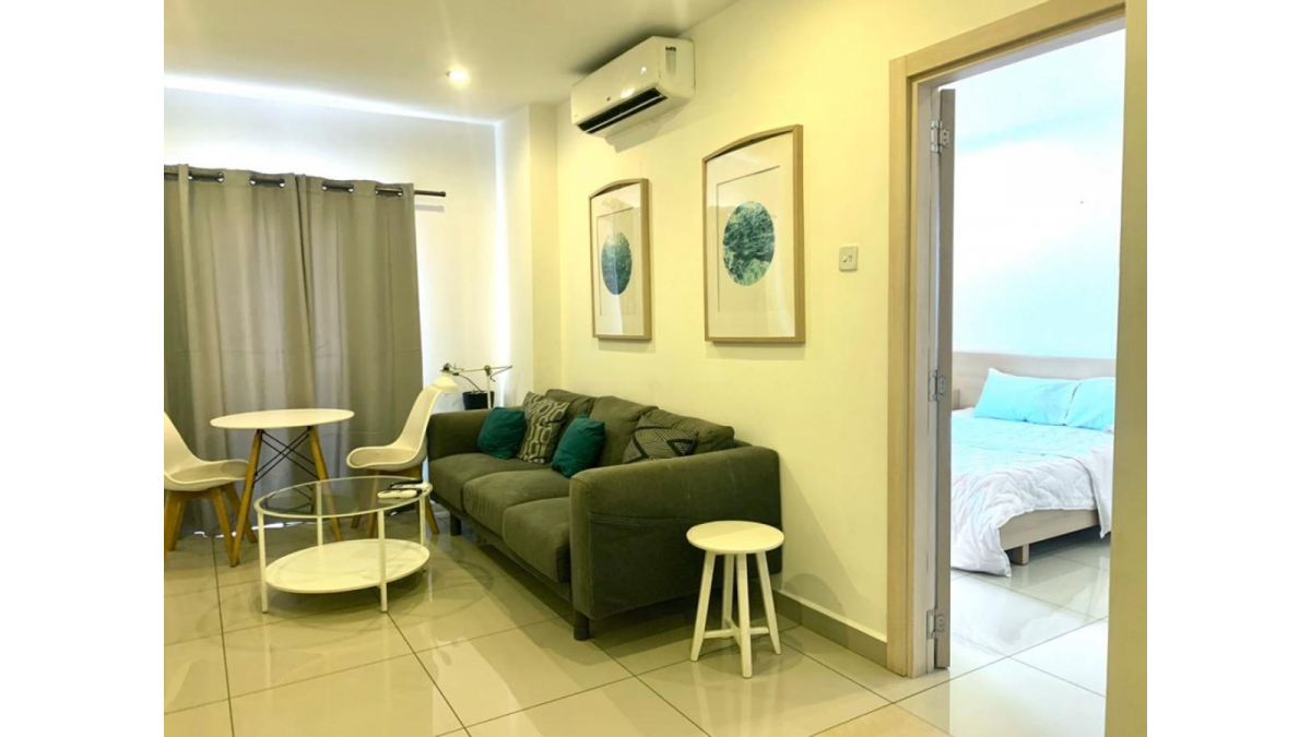 2 bed flat to let, Crown Lodge, Elystan Street - African Land