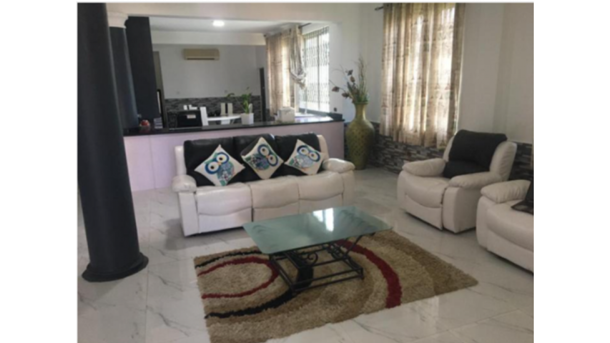 2 bed flat to let, Crown Lodge, Elystan Street - African Land