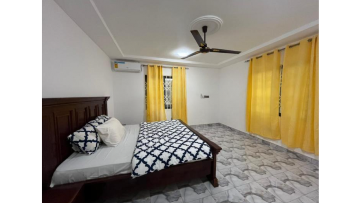 2 bed flat to let, Crown Lodge, Elystan Street - African Land