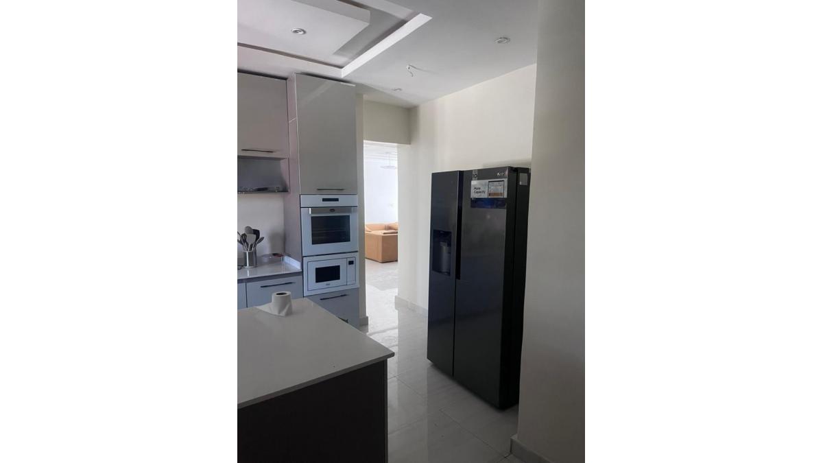 2 bed flat to let, Crown Lodge, Elystan Street - African Land