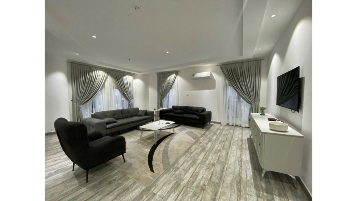 2 bed flat to let, Crown Lodge, Elystan Street - African Land