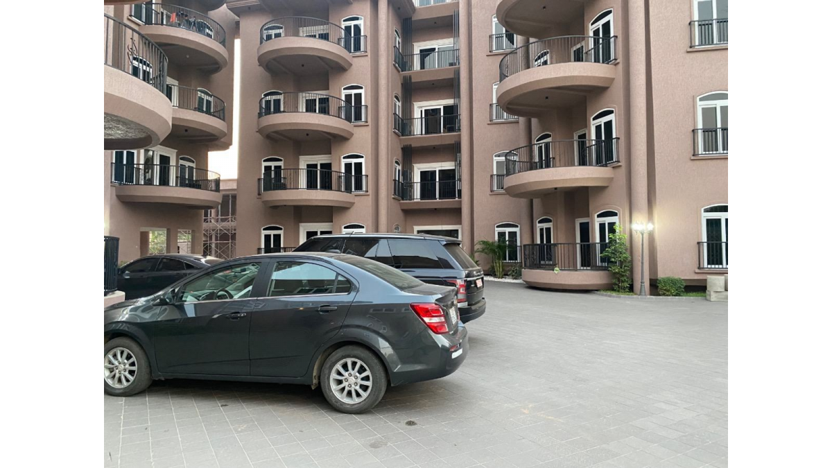 2 bed flat to let, Crown Lodge, Elystan Street - African Land
