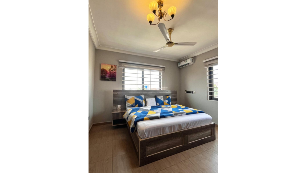 2 bed flat to let, Crown Lodge, Elystan Street - African Land
