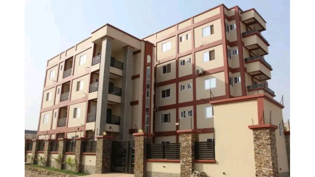 2 bed flat to let, Crown Lodge, Elystan Street - African Land
