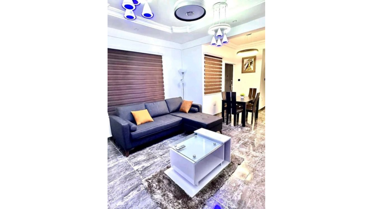 2 bed flat to let, Crown Lodge, Elystan Street - African Land