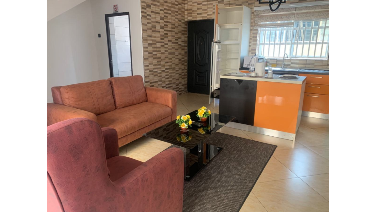 2 bed flat to let, Crown Lodge, Elystan Street - African Land