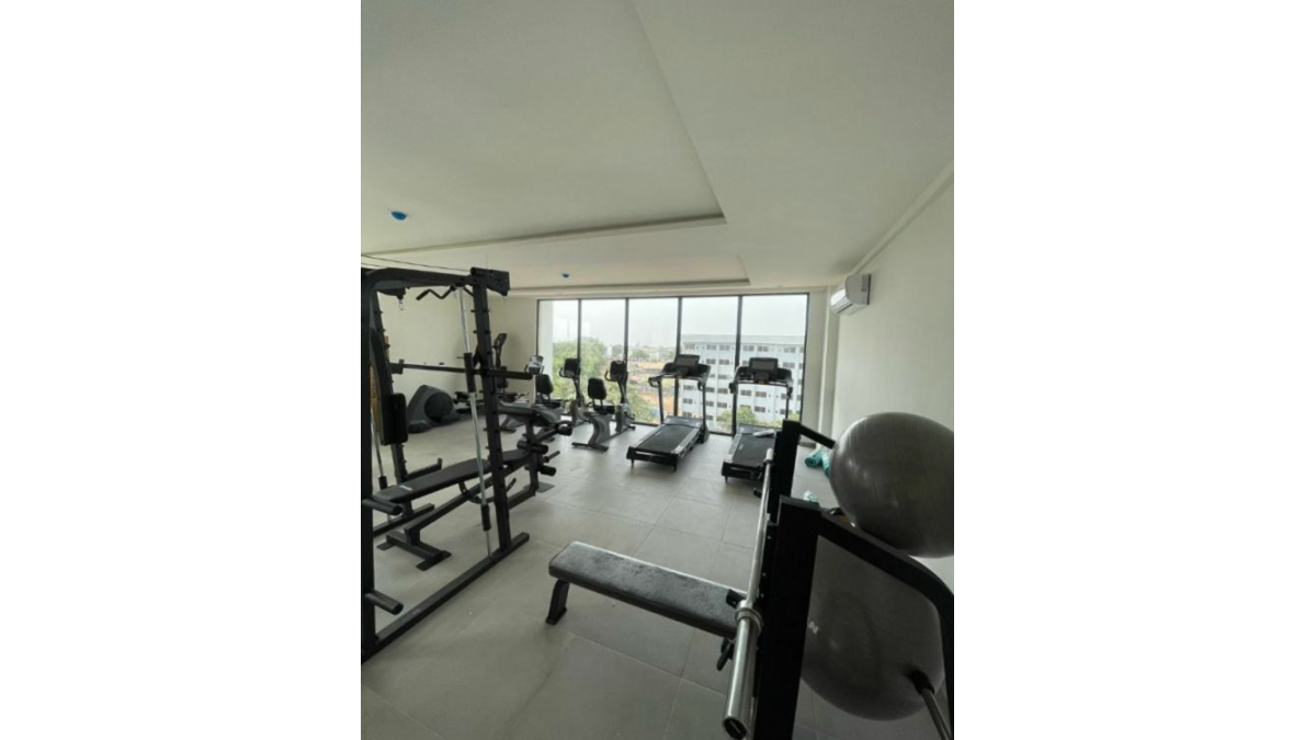 2 bed flat to let, Crown Lodge, Elystan Street - African Land