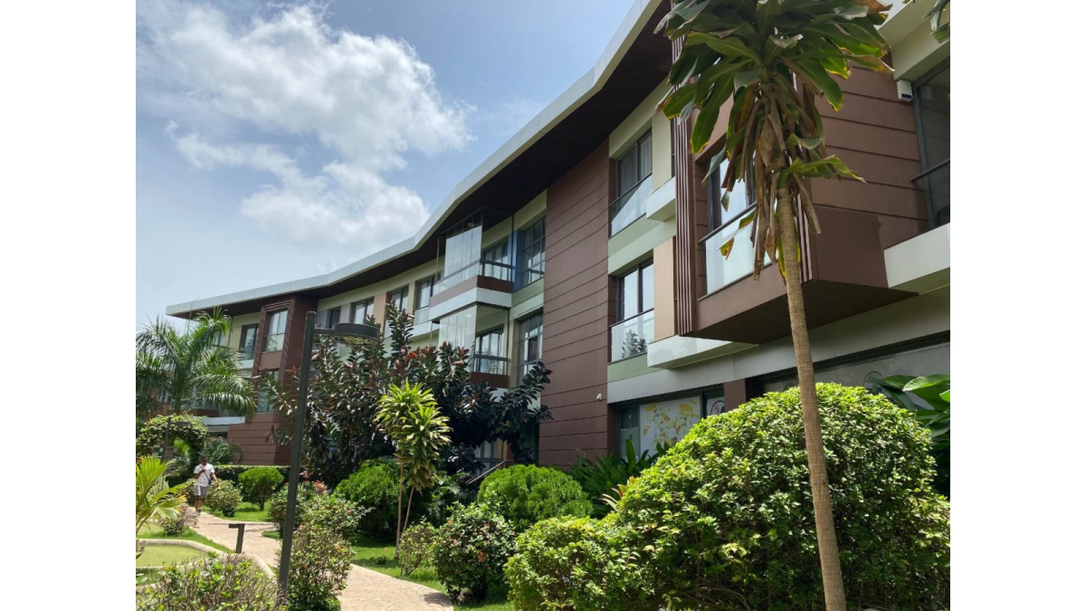 2 bed flat to let, Crown Lodge, Elystan Street - African Land