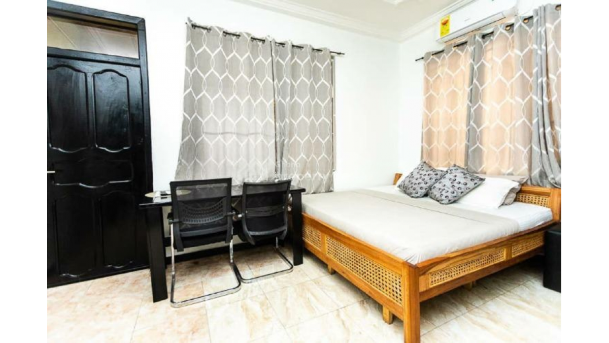 2 bed flat to let, Crown Lodge, Elystan Street - African Land