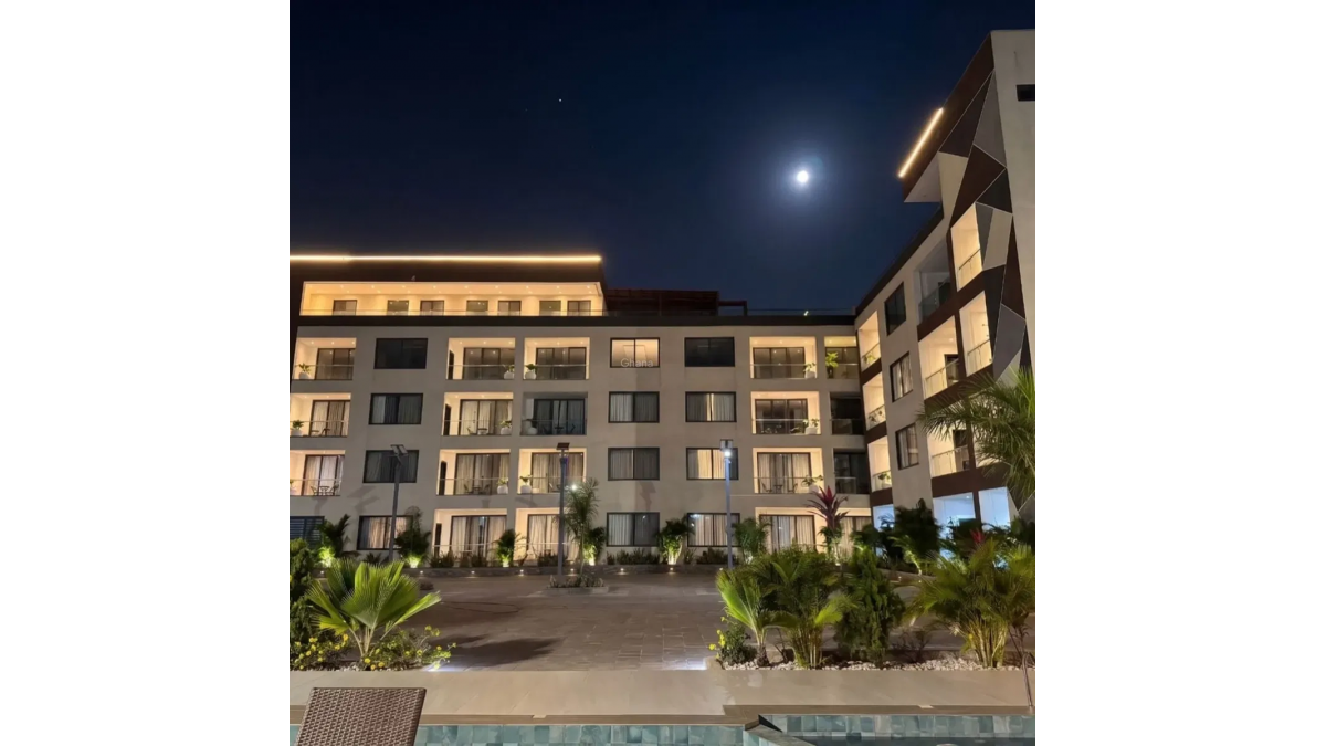 2 bed flat to let, Crown Lodge, Elystan Street - African Land