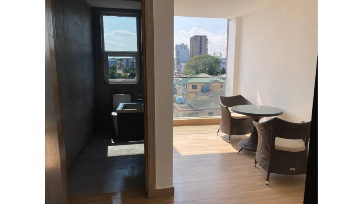 2 bed flat to let, Crown Lodge, Elystan Street - African Land