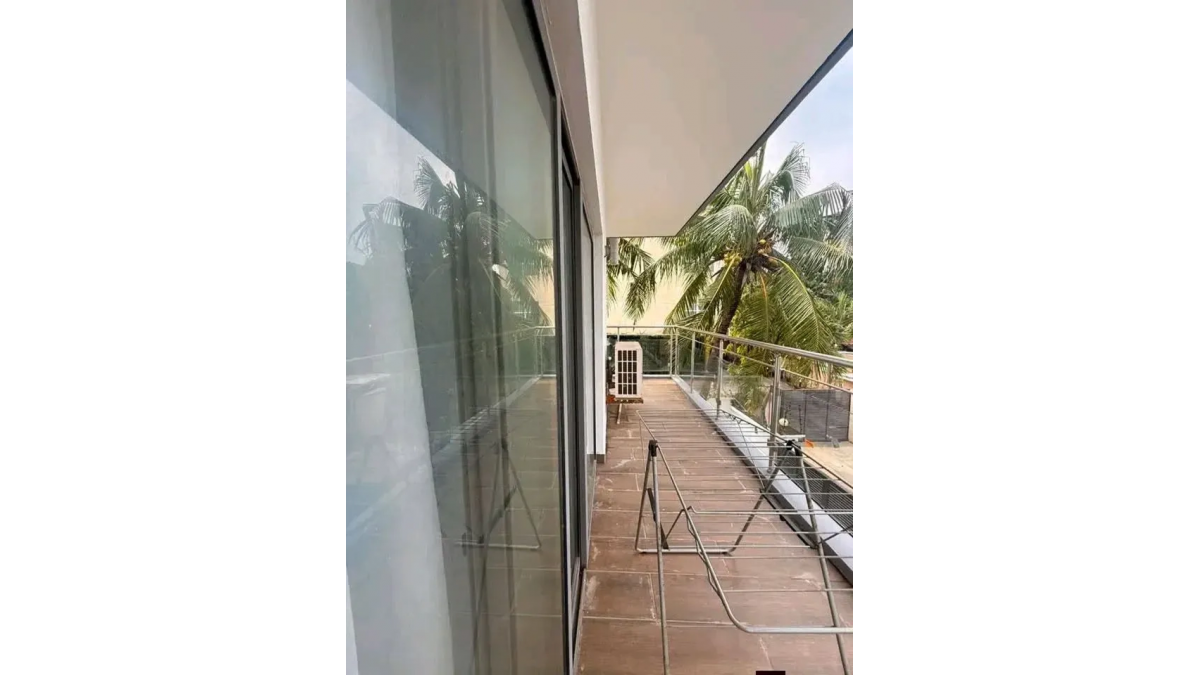2 bed flat to let, Crown Lodge, Elystan Street - African Land