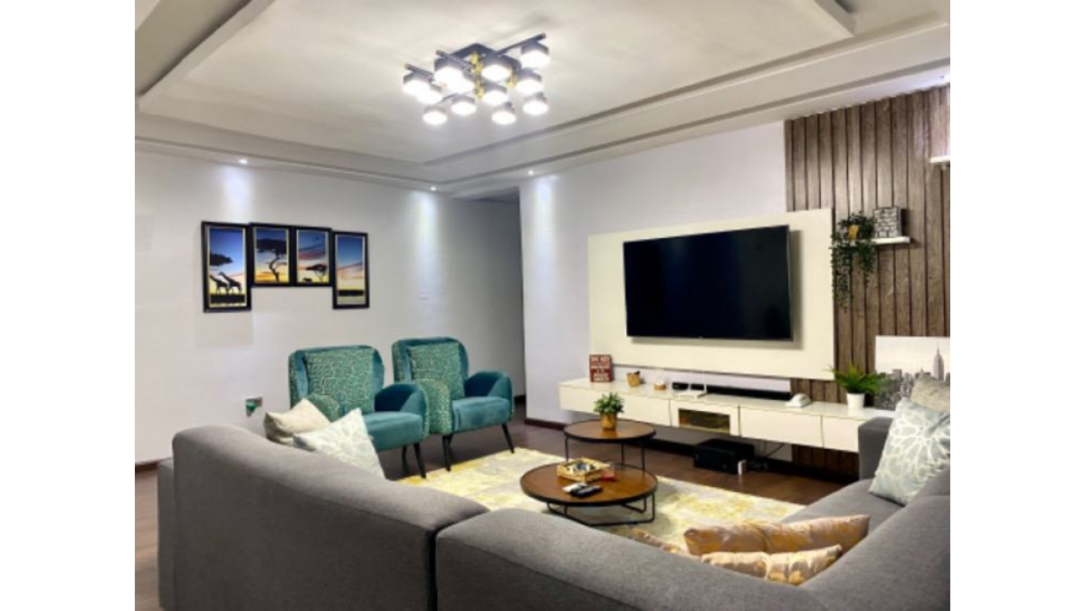 2 bed flat to let, Crown Lodge, Elystan Street - African Land