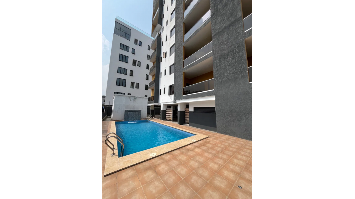 2 bed flat to let, Crown Lodge, Elystan Street - African Land
