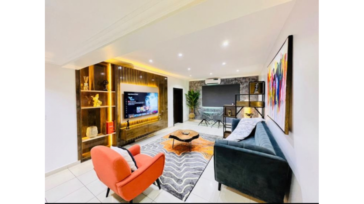 Premium Furnished 1-Bedroom Short-Let Apartment with Swimming Pool & Gym in Old Ikoyi