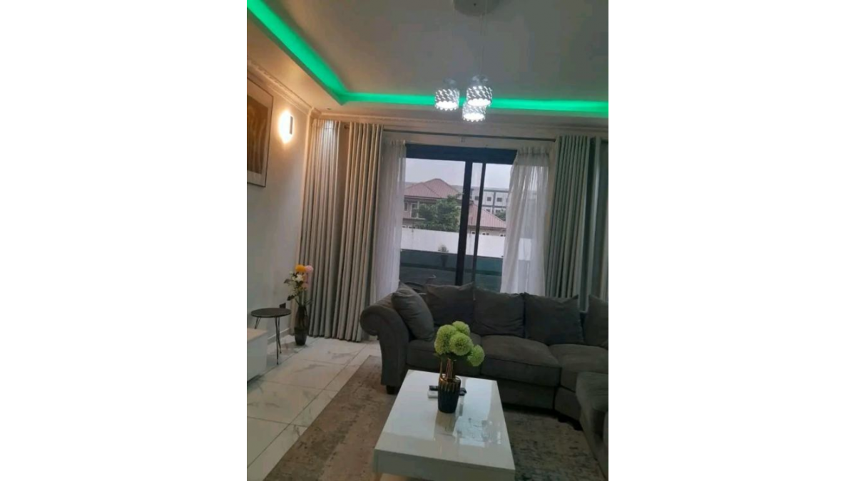 2 bed flat to let, Crown Lodge, Elystan Street - African Land