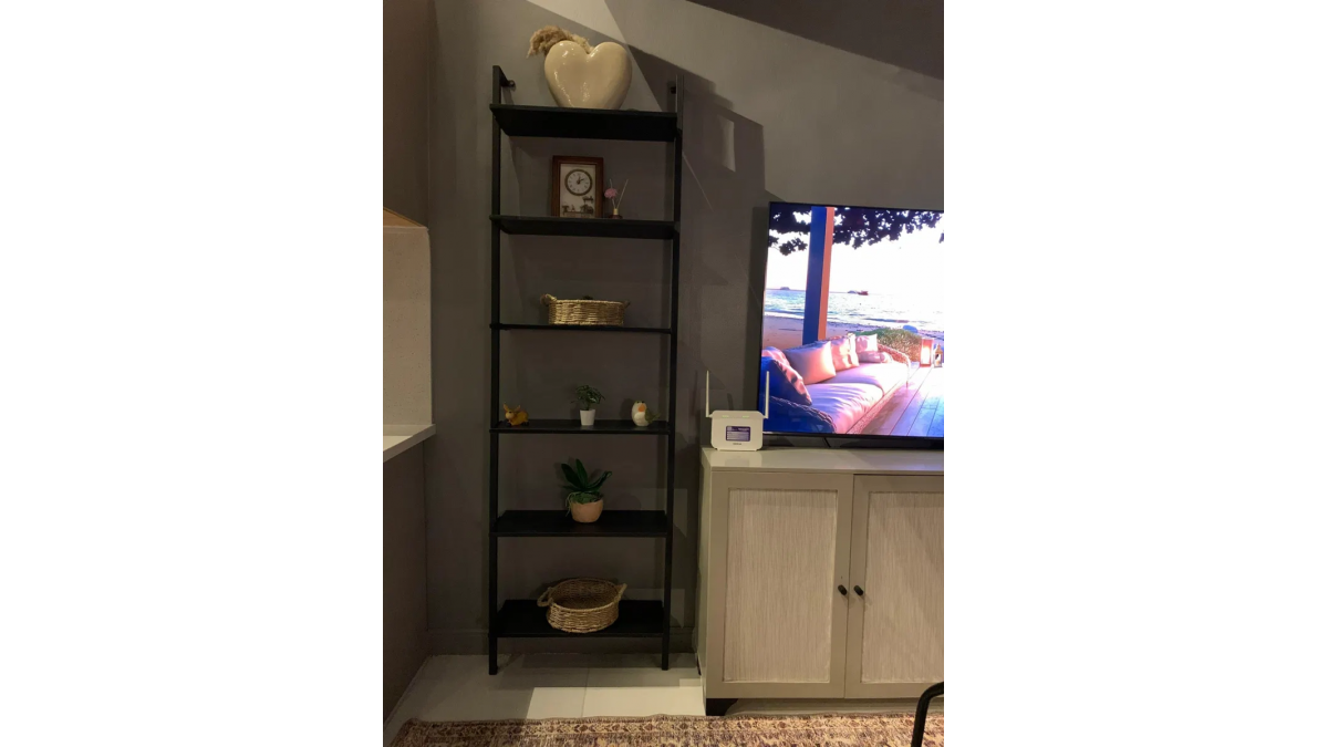 2 bed flat to let, Crown Lodge, Elystan Street - African Land