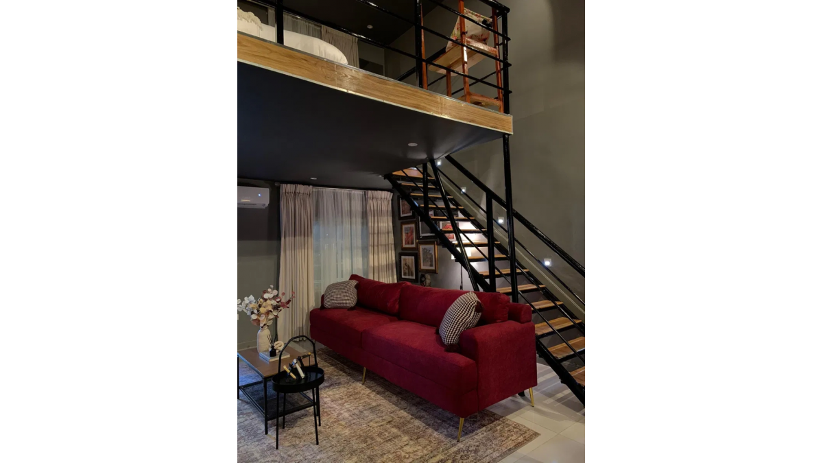 2 bed flat to let, Crown Lodge, Elystan Street - African Land