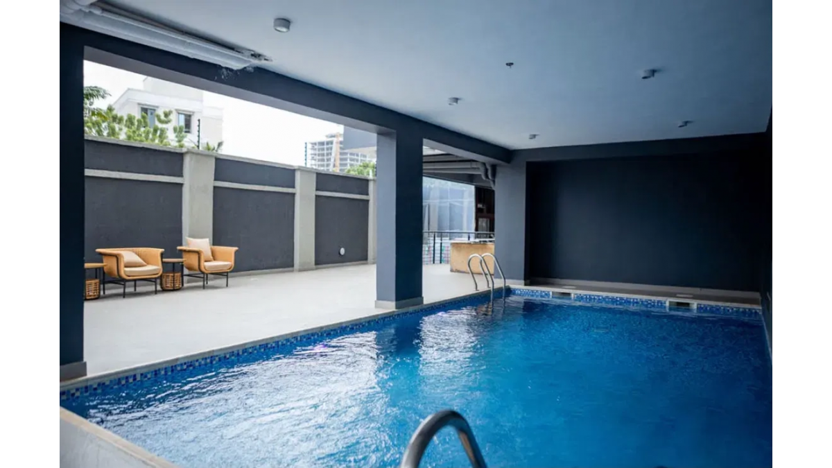 2 bed flat to let, Crown Lodge, Elystan Street - African Land