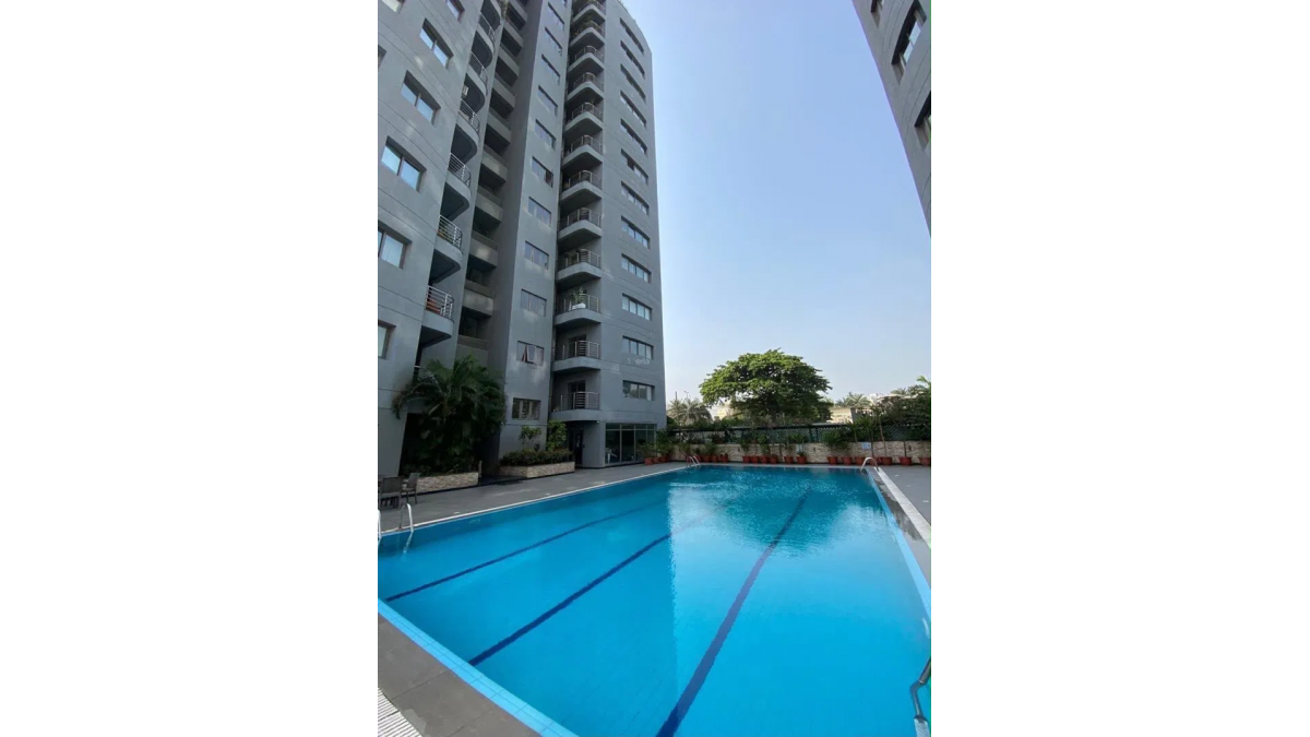 2 bed flat to let, Crown Lodge, Elystan Street - African Land