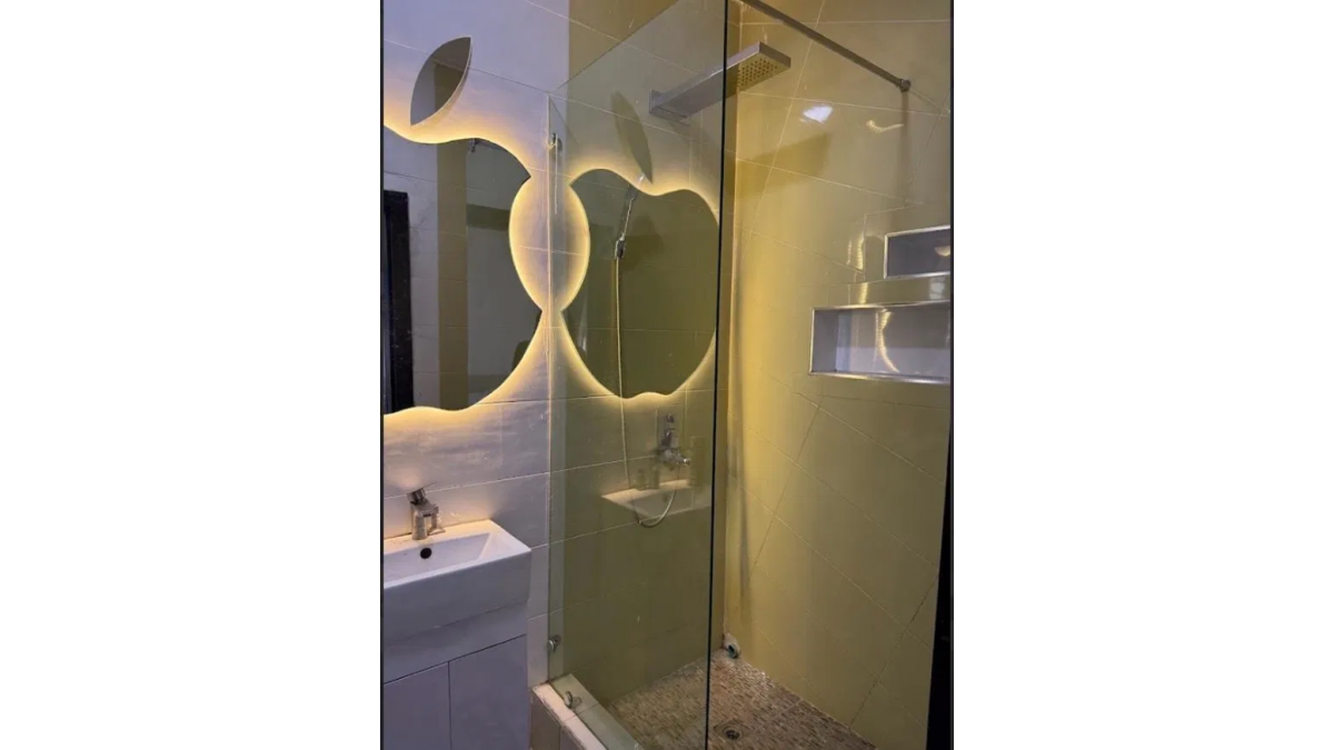 2 bed flat to let, Crown Lodge, Elystan Street - African Land