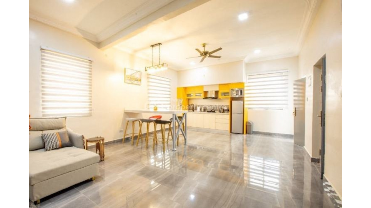 2 bed flat to let, Crown Lodge, Elystan Street - African Land