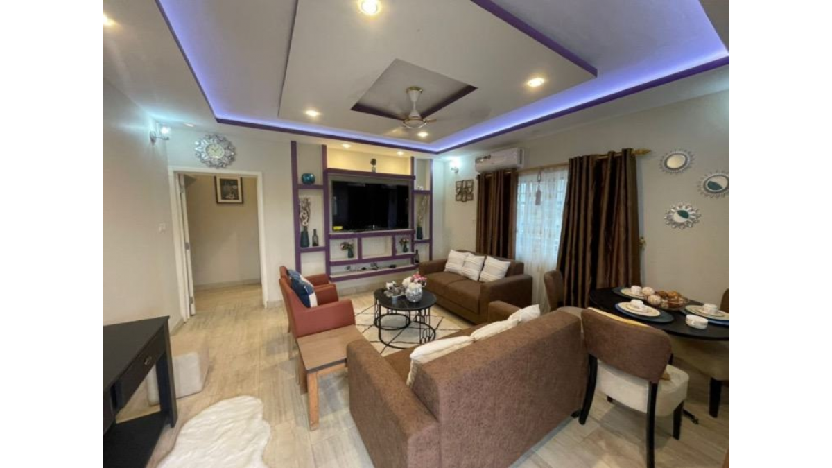 2 bed flat to let, Crown Lodge, Elystan Street - African Land