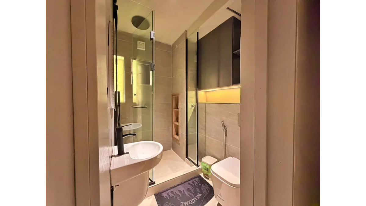 2 bed flat to let, Crown Lodge, Elystan Street - African Land