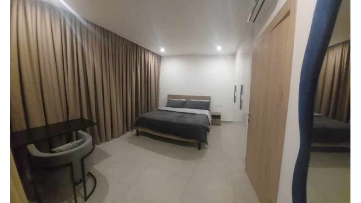 Fully Furnished 1-Bedroom Apartment with Swimming Pool and Gym for Rent in Roman Ridge, Accra