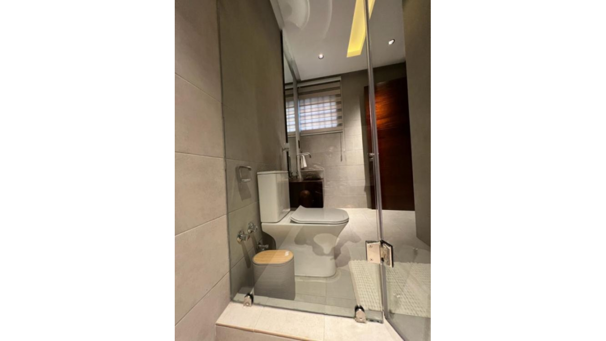 2 bed flat to let, Crown Lodge, Elystan Street - African Land