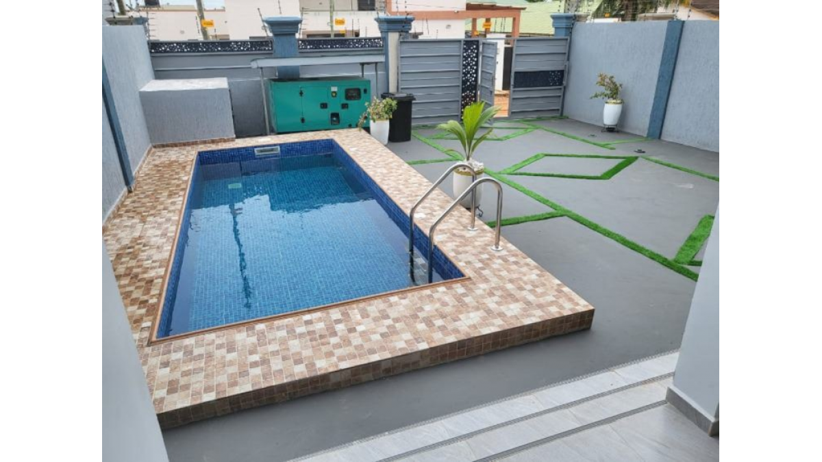 2 bed flat to let, Crown Lodge, Elystan Street - African Land