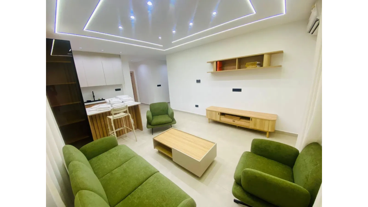 2 bed flat to let, Crown Lodge, Elystan Street - African Land
