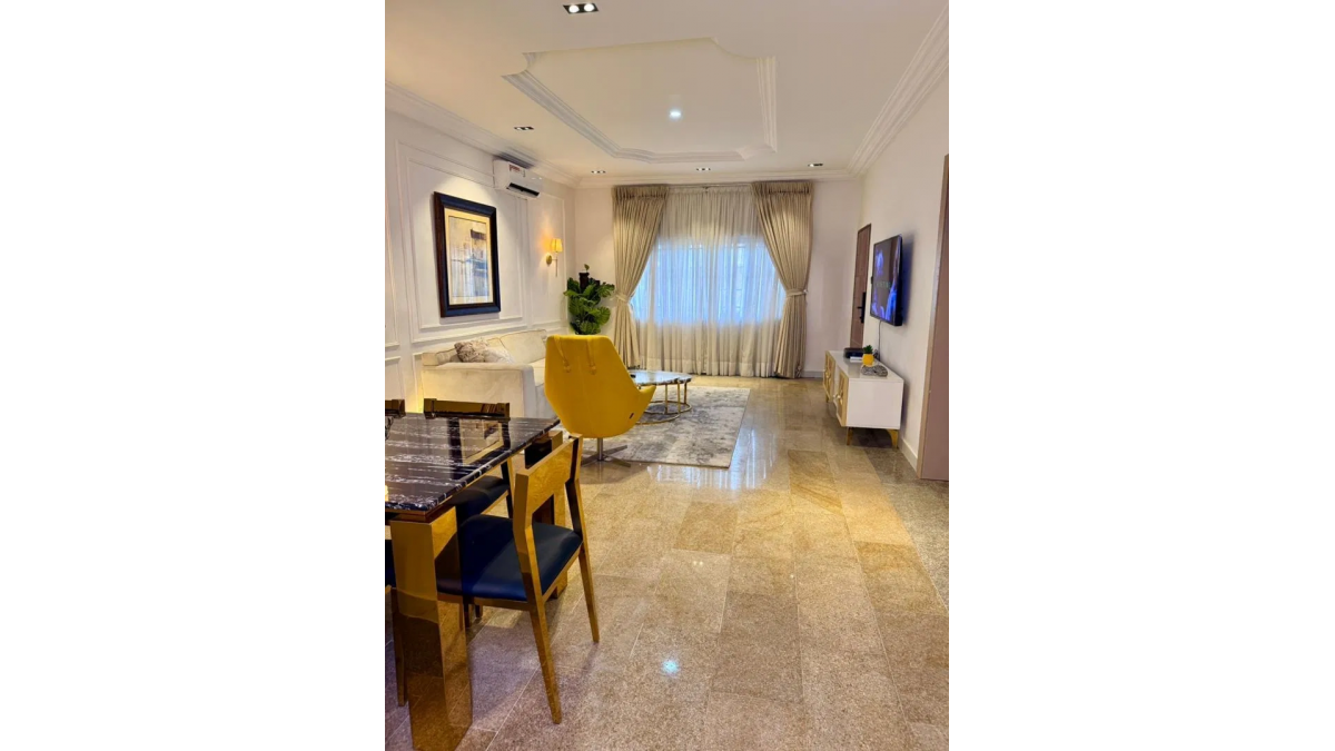2 Bedroom Apartment with Swimming Pool