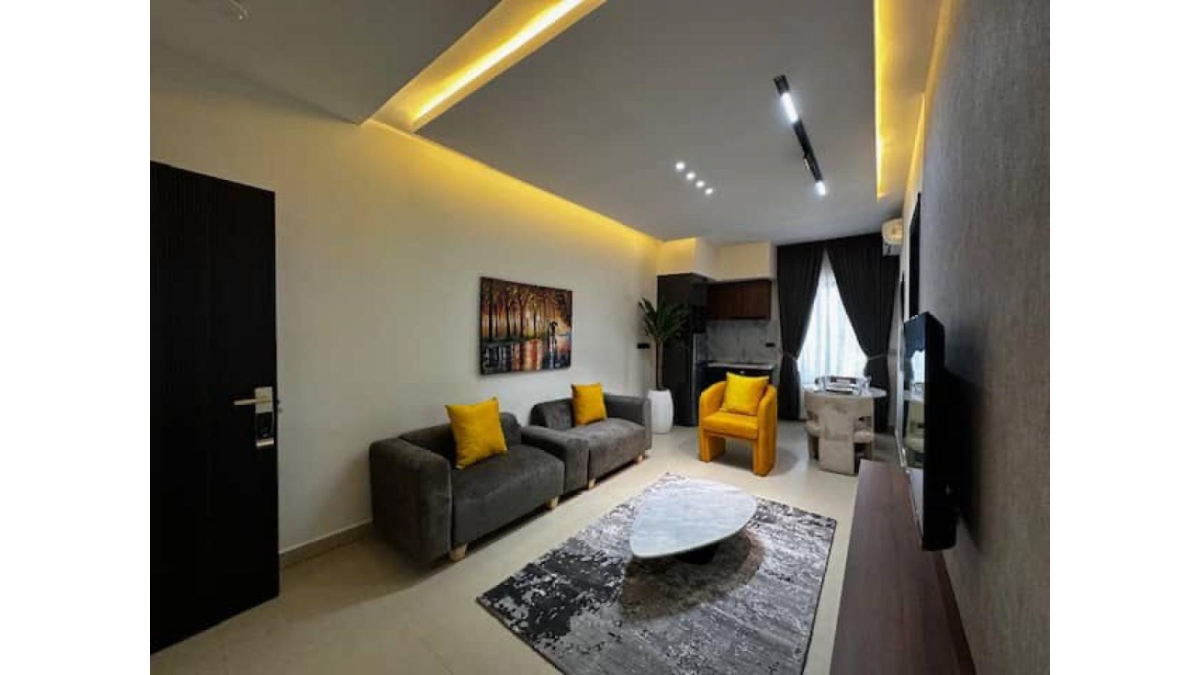 Modern 1-Bedroom Serviced Apartment with High-End Features in Lekki Phase 1
