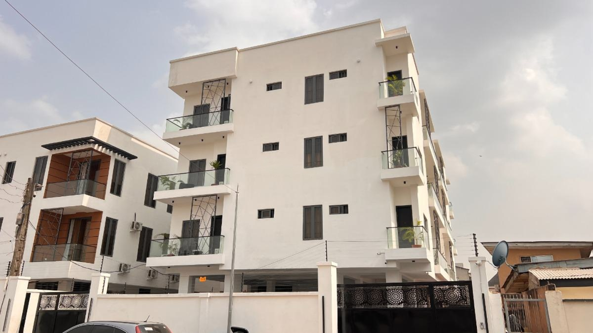 Luxury 3 Bedroom Serviced Apartment in Adeniyi Jones, Ikeja