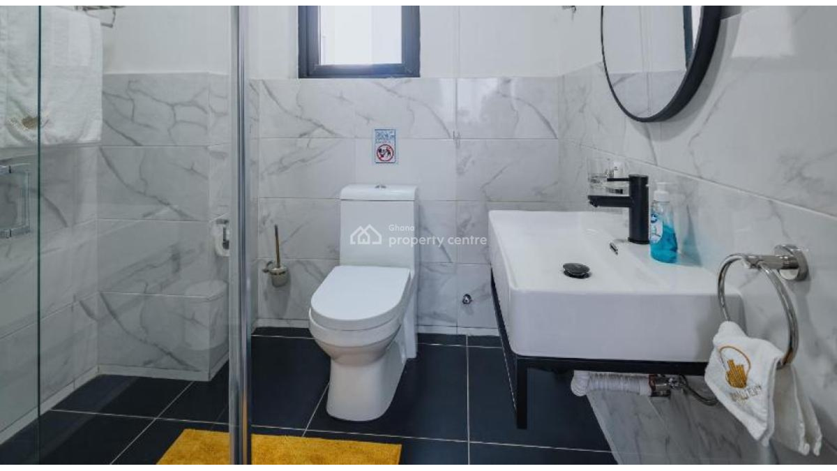 Fully Furnished 3-Bedroom Serviced Apartment in East Airport Hill