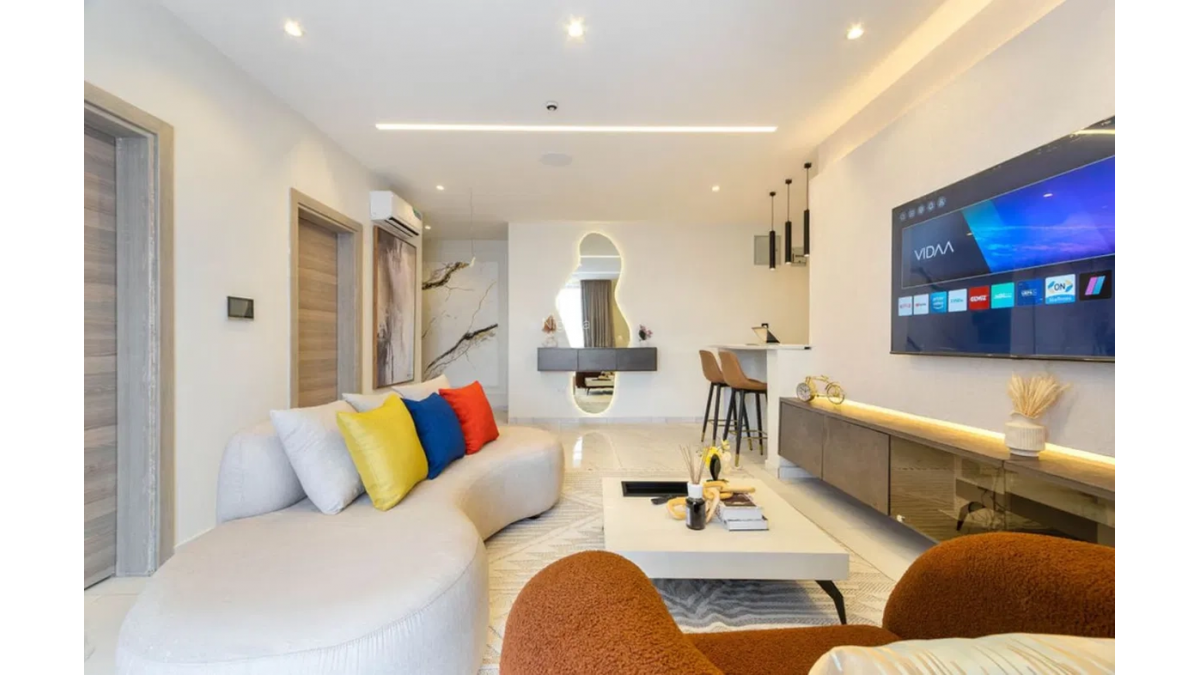 Luxury 2-Bedroom Apartment with Swimming Pool for Short Let in Lekki Phase 1