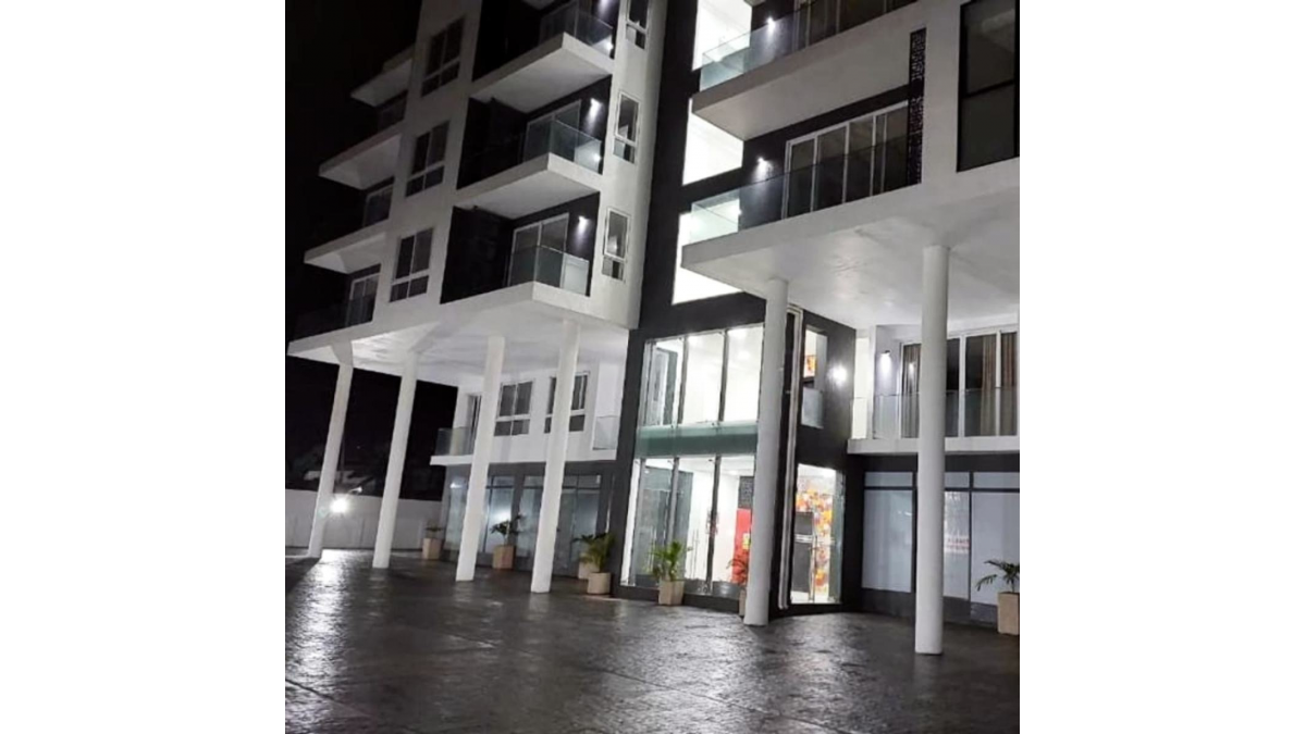 Fully Furnished 1-Bedroom Serviced Airbnb Apartment in Cantonments, Accra