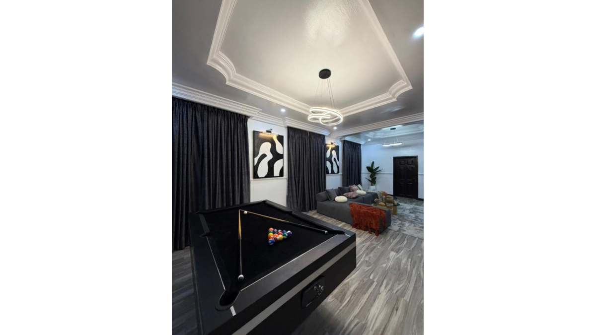 New Luxury 1-Bedroom Apartment for Short Let in Lekki Phase 1, Lagos