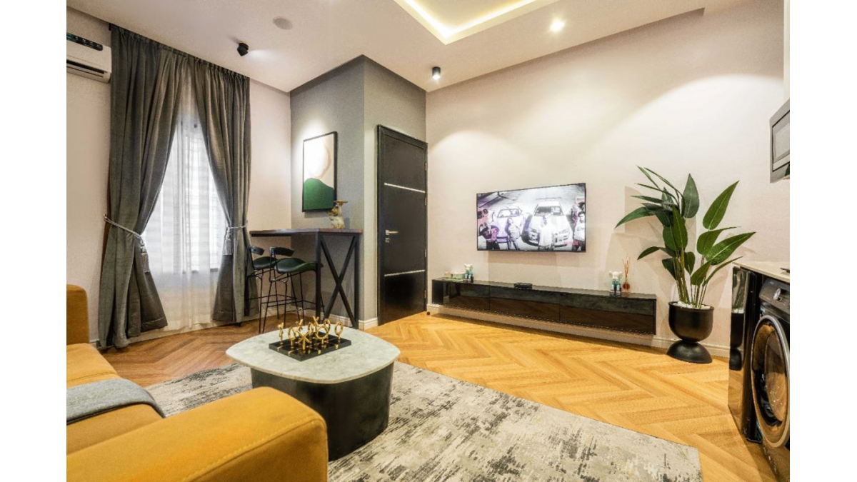 Luxury 1-Bedroom Short-Let Apartment in Lekki Phase 1